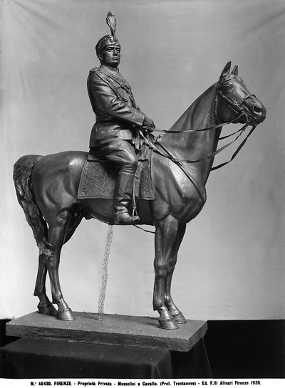Mussolini a cavallo, scultura in bronzo di Raimondo Trentanove, collezione privata, Firenze da Fratelli Alinari