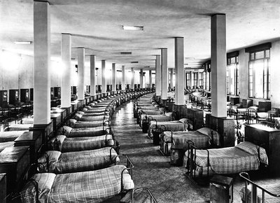 Villa Rosa Maltoni Mussolini: il dormitorio da Fratelli Alinari