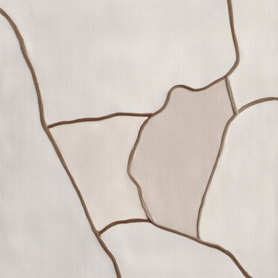 Forme astratte dai toni terrosi da Alma