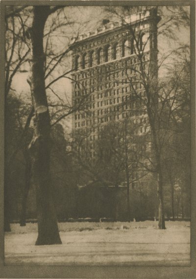[Il Flat Iron Building, New York City] da Alvin Langdon Coburn