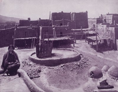 Corte interna di una città Pueblo, Arizona da American Photographer (after)