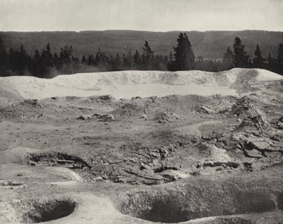 Mammoth Paint Pots, Valle di Yellowstone, Wyoming (foto in b/n) da American Photographer (after)