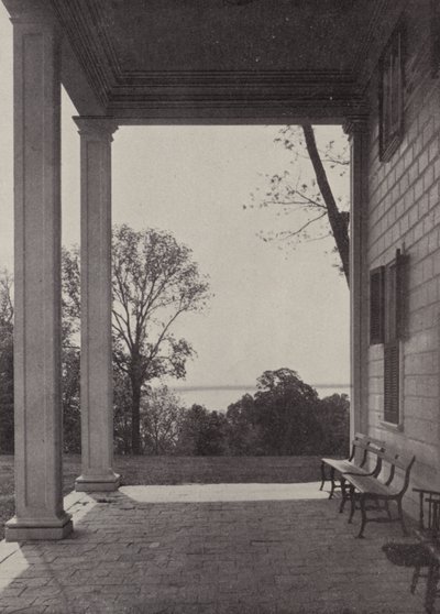 Mount Vernon: Portico est da American Photographer (after)