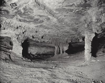La Camera Nuziale, Mammoth Cave, Kentucky (foto in b/n) da American Photographer (after)