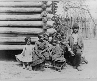 Uomo afroamericano con bambini vicino a Thomasville, Georgia da American Photographer