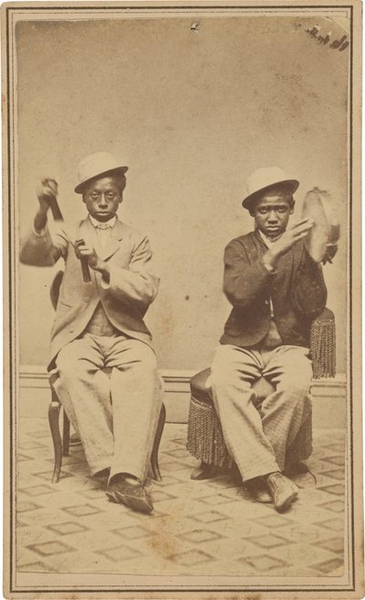 "Ragazzi della campana alla Barrett House, Burlington, Iowa", 1863 ca. 1863 (foto) da American Photographer
