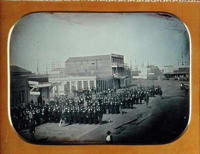Primo reggimento del Brigadiere Generale John Stoneacre Ellis in California da American Photographer