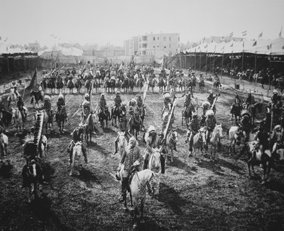 Buffalo Bill e i suoi cavalieri in parata, Omaha, Nebraska da American Photographer