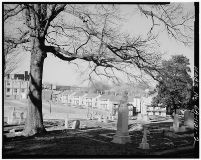 Distretto di Cabbagetown (Vedute Generali), Boulevard, Pearl Street, Memorial Drive, & binari ferroviari, Atlanta, Contea di Fulton, GA (foto in b/n) da American Photographer