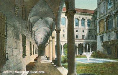 Cortile della Biblioteca pubblica, Boston, Massachusetts, USA (foto a colori) da American Photographer