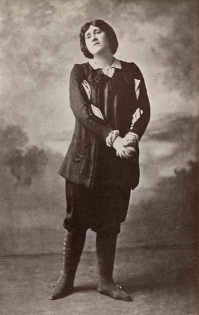 Melanie Kurt, nel ruolo di "Fidelio" (foto b/n) da American Photographer