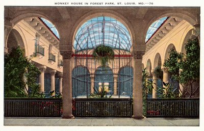 Monkey House, Forest Park, St Louis, Missouri, USA (foto a colori) da American Photographer