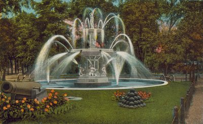Poughkeepsie: Fontana commemorativa (foto a colori) da American Photographer