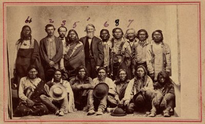 William F.M. Arny con i capi Apache e Ute, 1867 (foto) da American Photographer