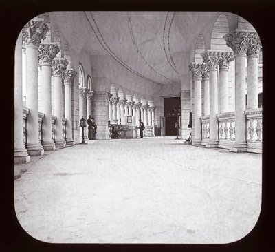 Esposizione Colombiana Mondiale: Colonnato delle Pescherie, Chicago, 1893 da American Photographer