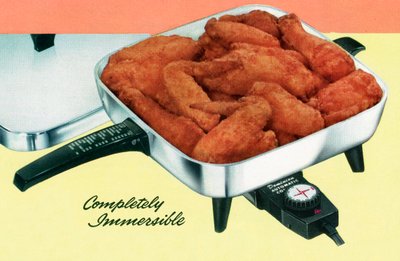 Pollo Fritto in una Padella Elettrica Retrò da American School