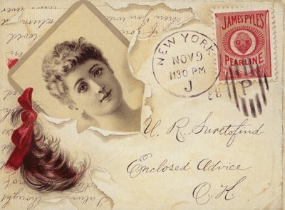 Ciocca di capelli e foto nella posta da American School
