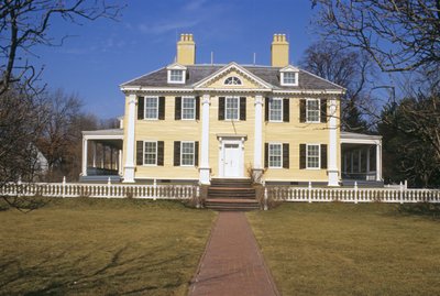 Longfellow National Historic Site, costruito nel 1759 da American School