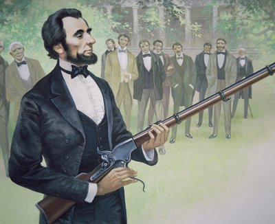 Il presidente Abraham Lincoln prova il fucile a ripetizione Spencer a sette colpi nell