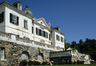 The Mount, progettato da Edith Wharton, completato nel 1902 da American School