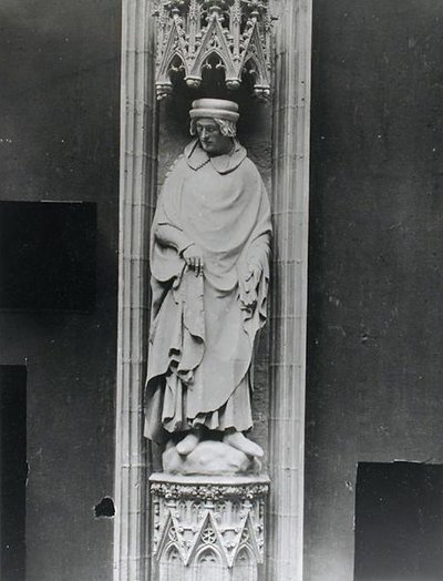 Copia di una statua di Jean Bureau, Sire de la Riviere da Andre Beauneveu
