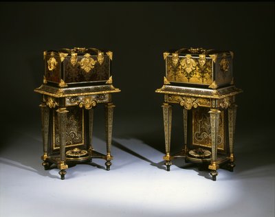 Coppia di coffres de toilette di Luigi XIV da Andre Charles Boulle