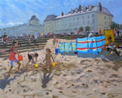 Giocando nella sabbia, Llandudno, 2010 da Andrew Macara