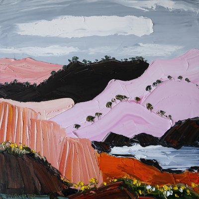 Montagne costiere rosa da Angela Hawkey