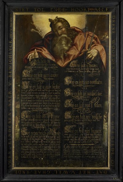 Mosè mostra le Tavole della Legge con i Dieci Comandamenti in calligrafia da Anonymous