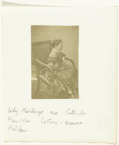 Ritratto di una ragazza, indicata come Lady Hardinge née Callender Hamilton Lathorn-Browne Holden da Anonymous