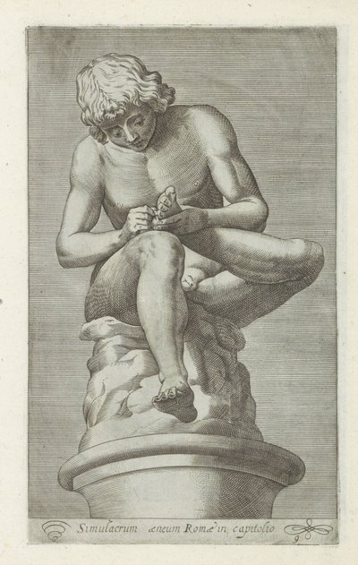 Scultura di un ragazzo con una spina nel piede da Anonymous