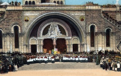 Ingresso del Rosario e Benedizione del Santissimo Sacramento - Lourdes - Hautes Pyrénées (65) intorno al 1930 da Anonymous Anonymous