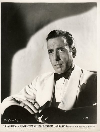 Humphrey Bogart nel film Casablanca di Michael Curtiz, Anonimo da Anonymous Anonymous