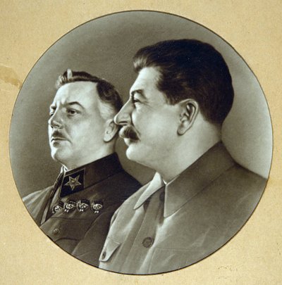 Josef Stalin e Kliment Voroshilov (Voroshilov) da Anonymous Anonymous