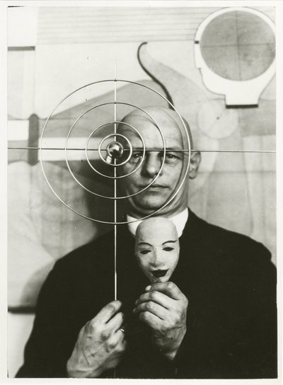 Oskar Schlemmer, Anonimo. Fotografia da Anonymous Anonymous