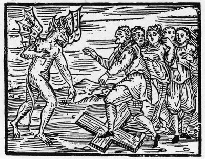 Satana costringe i suoi futuri discepoli a camminare sulla croce - "Compendium Maleficarum", tratta delle streghe, dei loro mali e dei loro sortilegi di Francesco Maria Guazzo o Guaccio o Guaccius (15?? -16??) 1608 Collezione Privata da Anonymous Anonymous