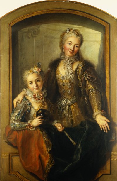 Ritratto di Madame Dupille e sua figlia, mezzo busto, vestite con abiti da ballo in una finestra, 1733 da Antoine Coypel