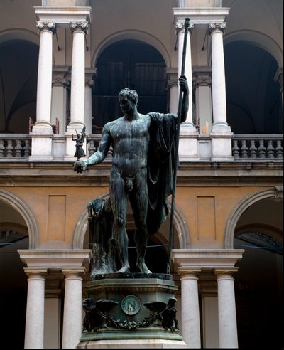 Napoleone Bonaparte (1769-1821) rappresentato in Marcia Pacificatore, scultura in bronzo di Antonio Canova (1757-1822) 1809, Corte del Palazzo Brera, Milano da Antonio Canova