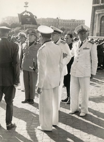 Album "MVSN- Camicie Nere": Carlo Delcroix fine della guerra e medaglia d