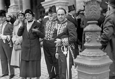 Il fisico italiano Enrico Fermi (1901-1954 Premio Nobel per la Fisica nel 1938) in abito cerimoniale a un evento dell