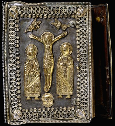Legatura in Argento Dorato, Raffigurante la Crocifissione di Cristo, con la Santa Madre di Dio e Santa Maria ai Lati da Armenian School