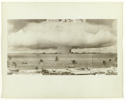 Test della bomba atomica durante l