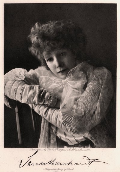 Sarah Bernhardt, attrice francese, 1901 da Art Photogravure Co