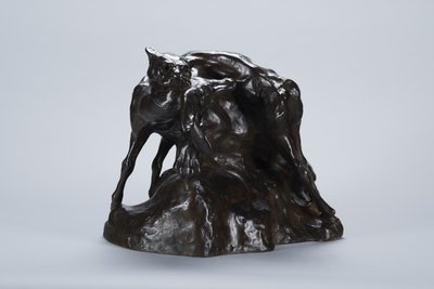 Puma che trasporta una carcassa di cervo, c.1900 da Arthur Putnam