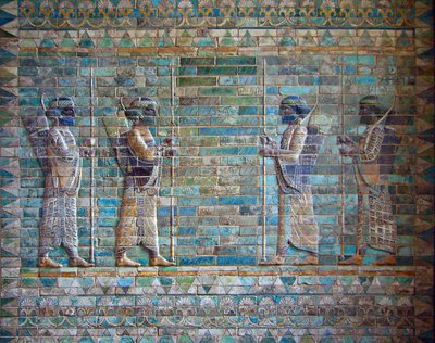 Il fregio degli arcieri dal palazzo di Dario I a Susa, c. 510-c. 500 a.C. da Assyrian