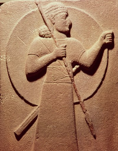 Rilievo raffigurante un guerriero ittita, da Carchemish, XI-IX secolo a.C. da Assyrian School