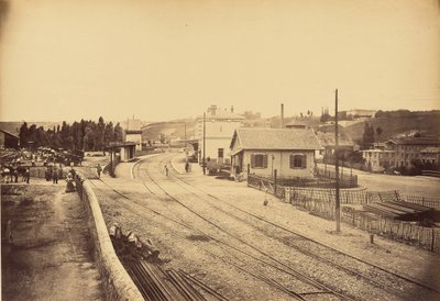 Passaggio a livello e stazione, L