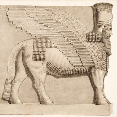 Toro con testa umana e figura alata da un portale nel muro che circonda Kouyunjik, dai Monumenti di Ninive, pub. 1849 da Austen Henry Layard