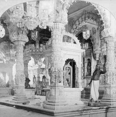Interno del tempio di Babulnath, Bombay, India, 1901 da B. W. Kilburn
