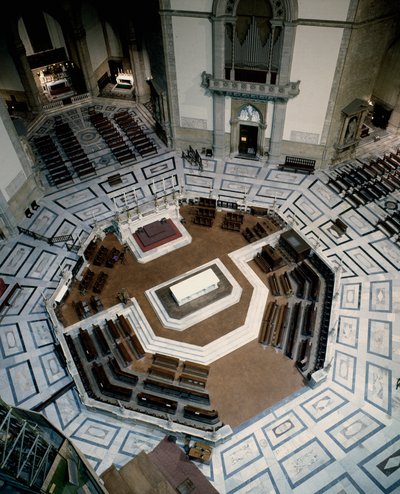 Veduta del coro ottagonale in marmo realizzato da Baccio Bandinelli all